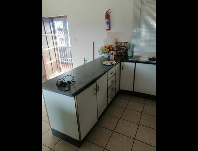 1 BEDROOM APARTMENT FOR SALE IN RICHARDS BAY CENTRAL